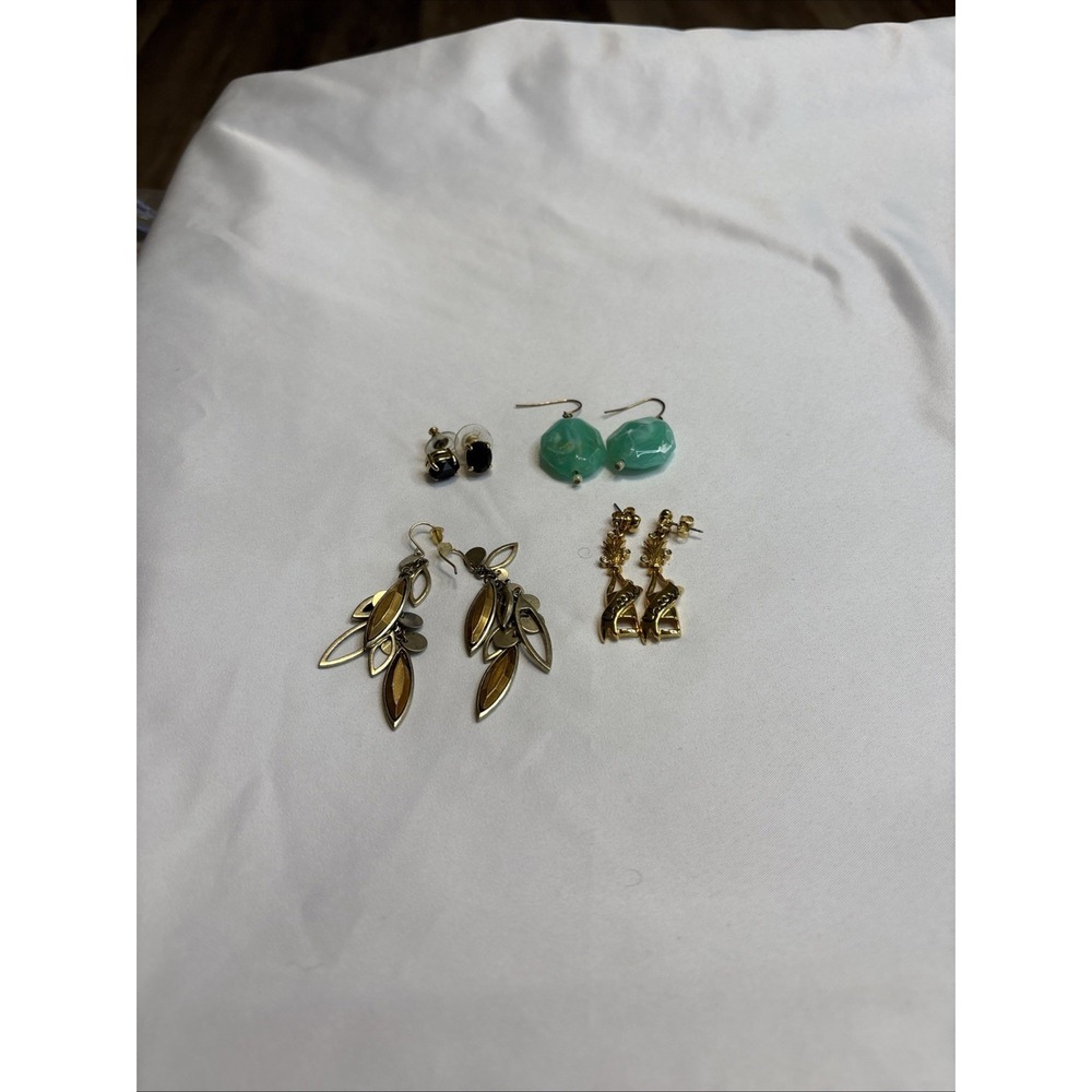 Vintage Earrings Lot 4 Pairs Dangle Stud Gold Tone Leaf Green Stone And Cheers
